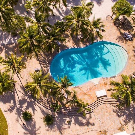 Kinondo Zumzum Beach House B&B 외부 사진